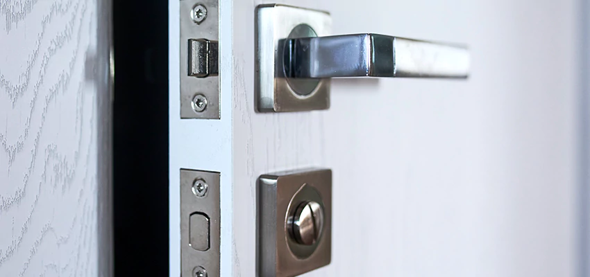 Door Lever Handle Lock Repair in Burbank, CA