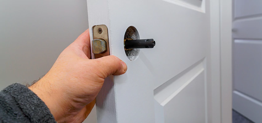 Nighttime Locksmith For Lock Repair in Burbank, CA