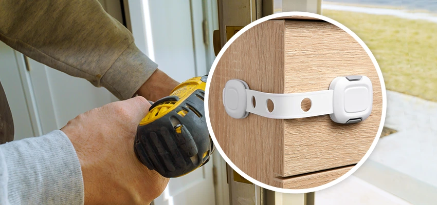 Childproof Sliding Door Locks in Burbank, CA